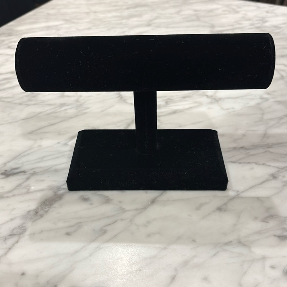 Bracelet Stand